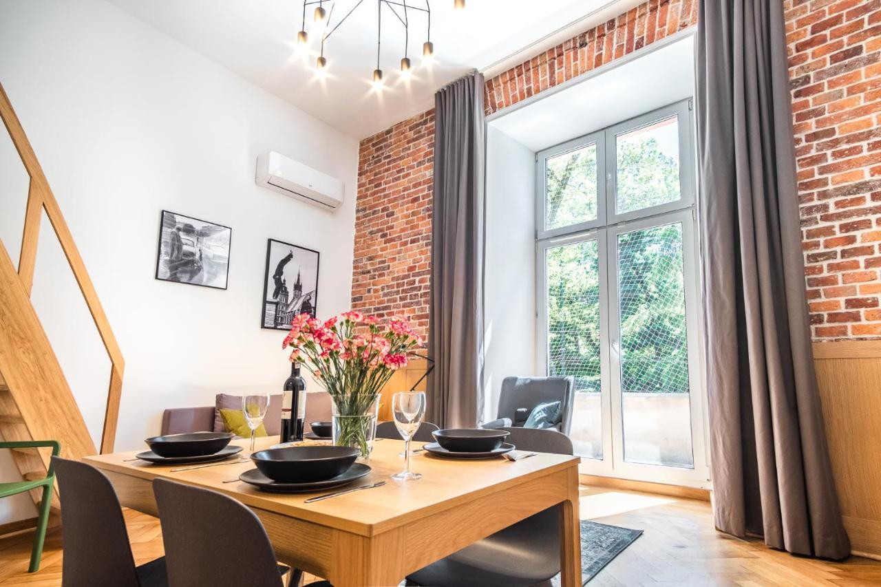 Tower Street Apartments Krakow Bagian luar foto
