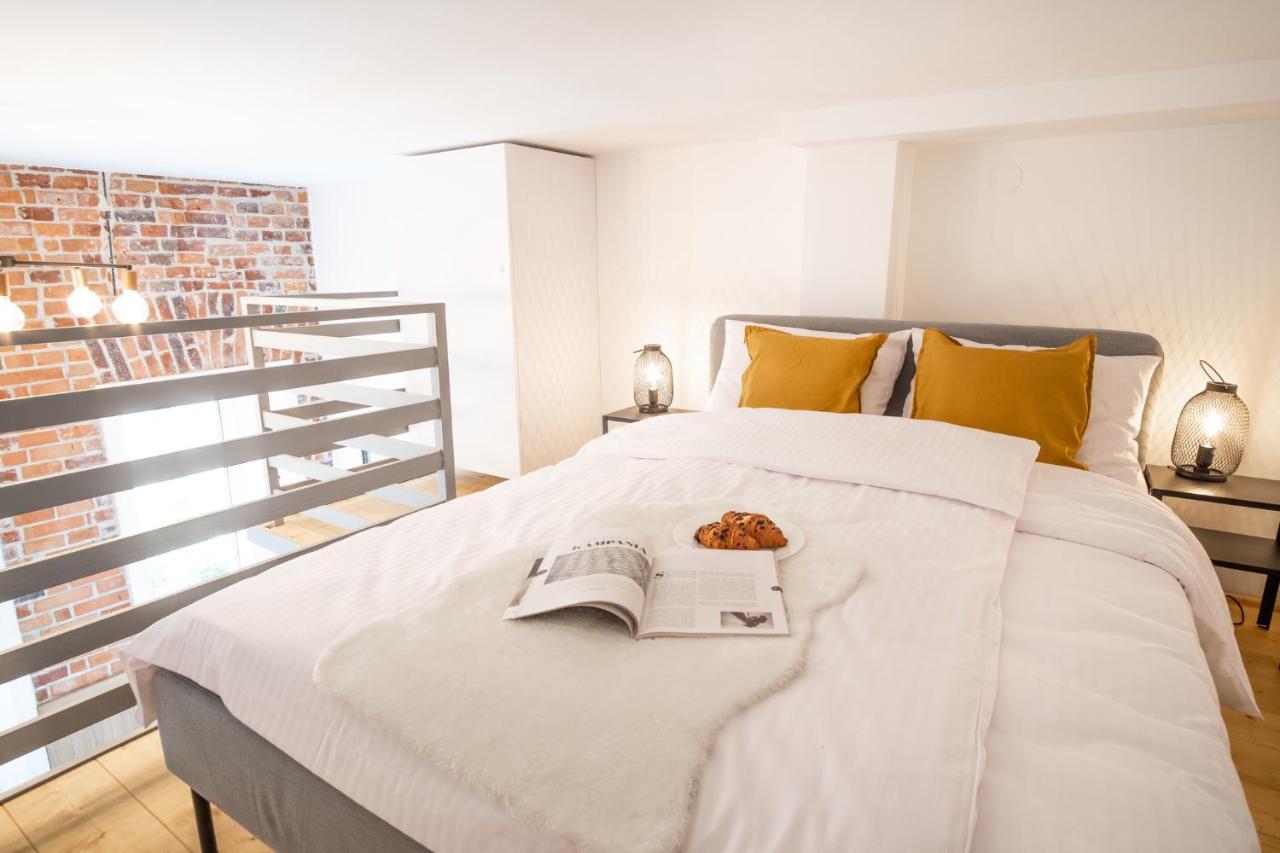 Tower Street Apartments Krakow Bagian luar foto