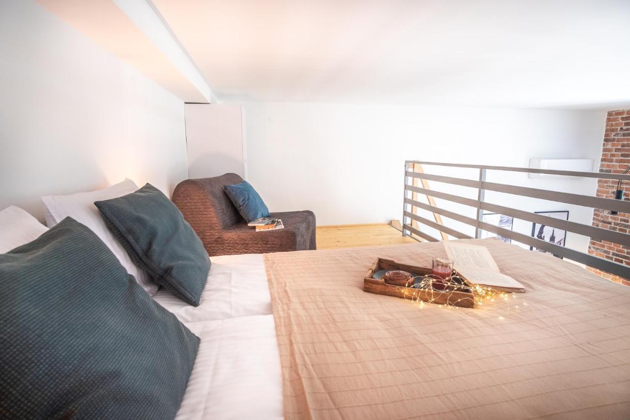 Tower Street Apartments Krakow Bagian luar foto