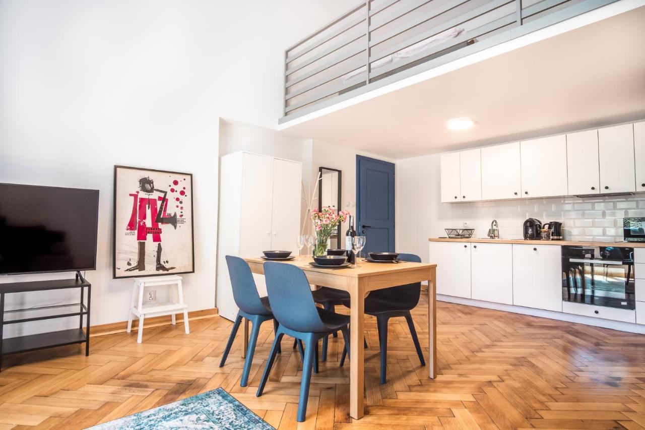 Tower Street Apartments Krakow Bagian luar foto