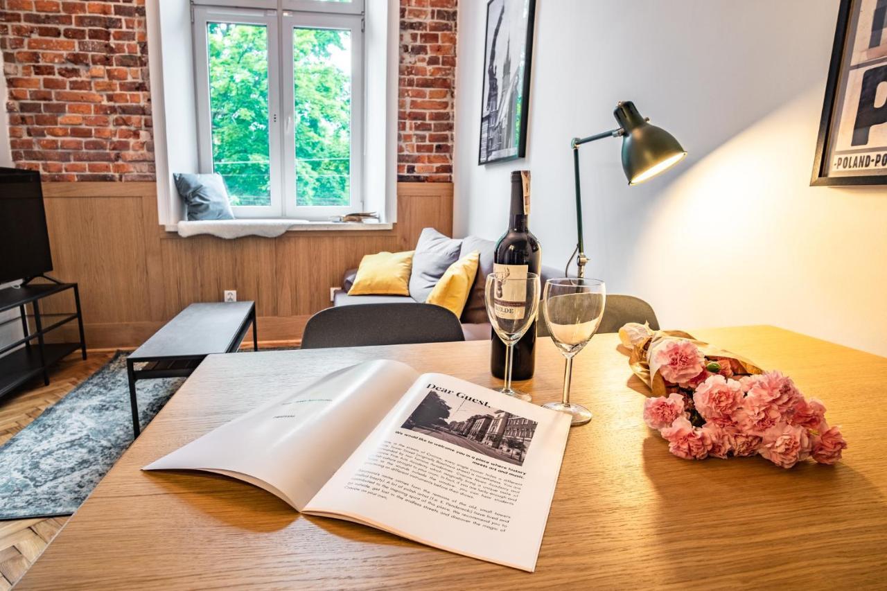 Tower Street Apartments Krakow Bagian luar foto