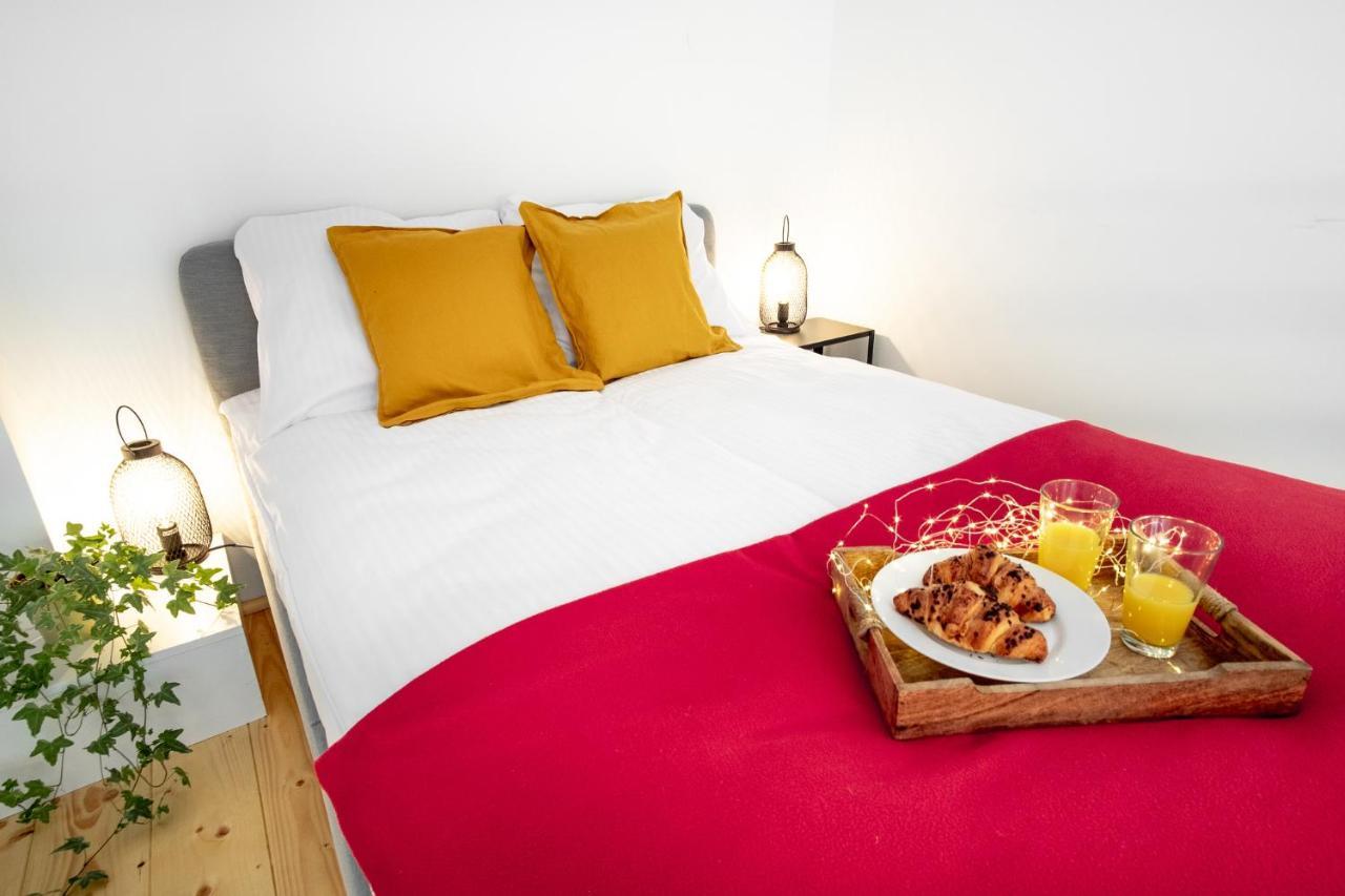 Tower Street Apartments Krakow Bagian luar foto
